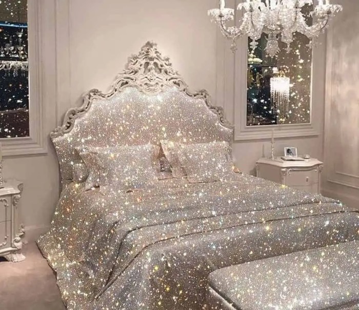 Silver bedroom design ideas